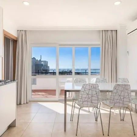 شقة Cozy With Seaview 300m From Vau *