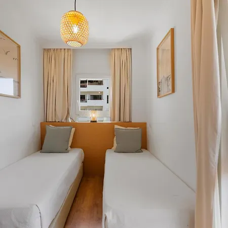 Cozy With Seaview 300m From Vau * 포티마오