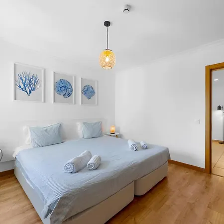 아파트 Cozy With Seaview 300m From Vau