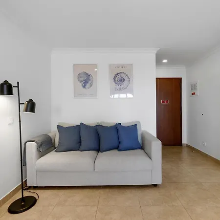 아파트 Cozy With Seaview 300m From Vau 포티마오